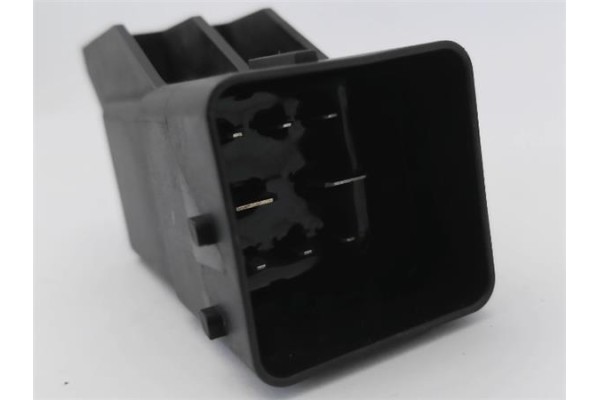 Recambio de caja precalentamiento para ford focus berlina (cew) 1.5 business referencia OEM IAM 9803299780 DS7112A343AB 