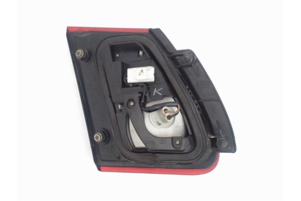 Recambio de piloto porton trasero derecho para nissan almera (n16/e) referencia OEM IAM 4880B  