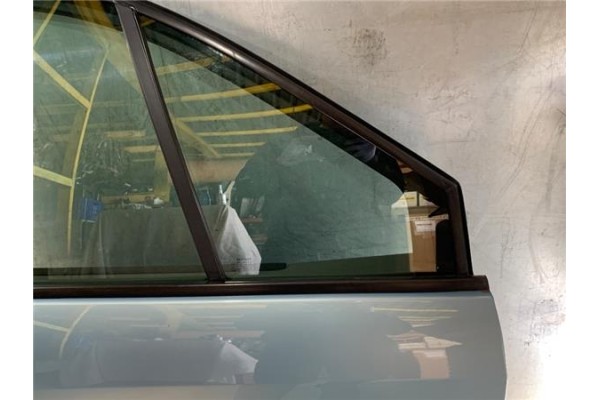 Recambio de puerta delantero derecha para renault scenic ii (jm) 1.6 16v referencia OEM IAM 7751477220 801002354R 