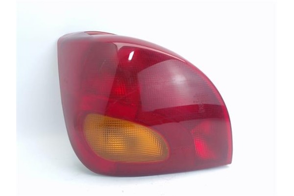 Recambio de piloto trasero izquierdo para ford fiesta berlina referencia OEM IAM 96FG13N004BA  