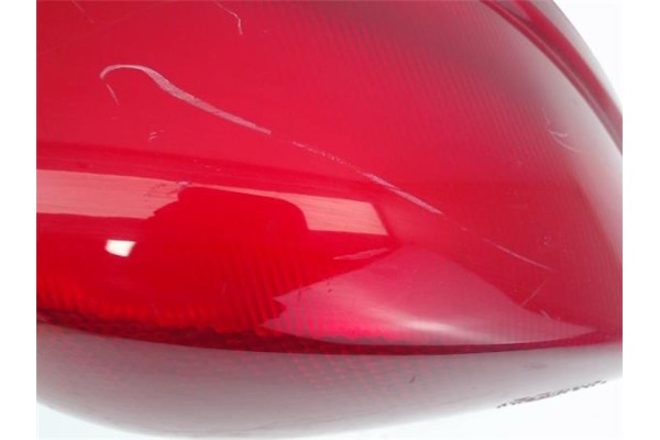 Recambio de piloto trasero izquierdo para ford fiesta berlina referencia OEM IAM 96FG13N004BA  