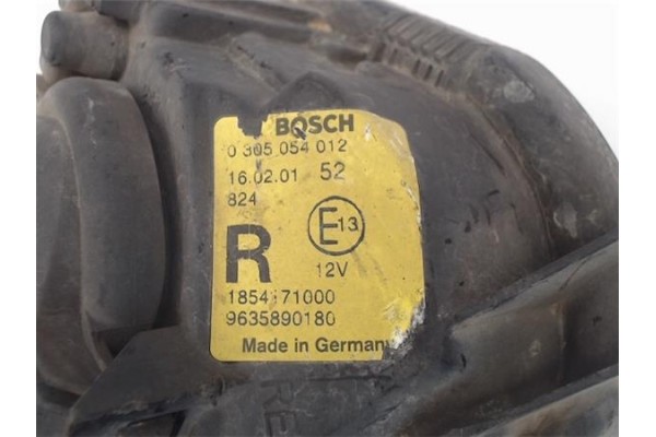 Recambio de faro antiniebla derecho para peugeot 306 3/5 pt. / 4 pt. (s2) referencia OEM IAM 9635890180 0305053012 6205V9 , PEUG
