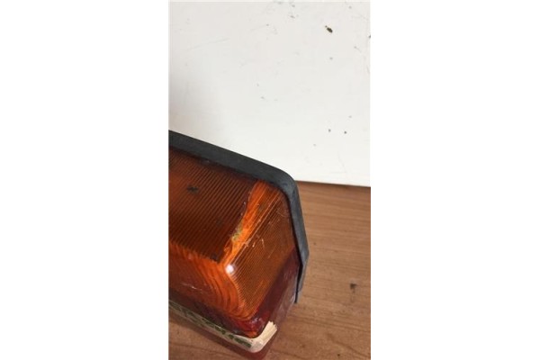 Recambio de piloto trasero derecho para land rover 88/109 2.3 (lr 88 ol, lr 109 ol) referencia OEM IAM 401425890  