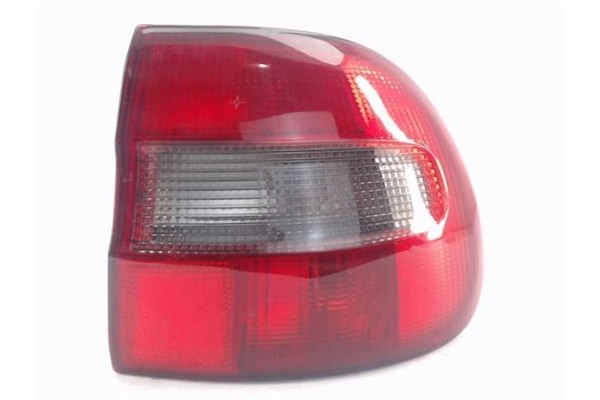 Recambio de piloto trasero derecho para volvo v40 familiar referencia OEM IAM 29262002  