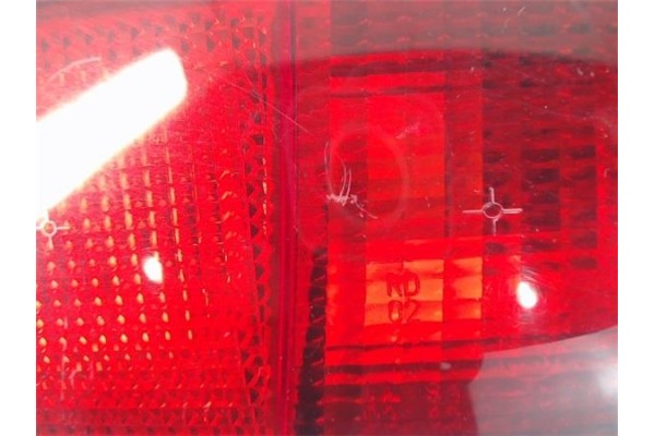 Recambio de piloto trasero derecho para volvo v40 familiar referencia OEM IAM 29262002  