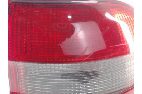 Recambio de piloto trasero derecho para volvo v40 familiar referencia OEM IAM 29262002  