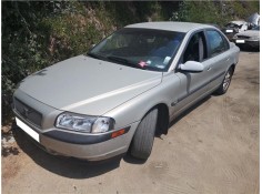 volvo s80 berlina del año 2001