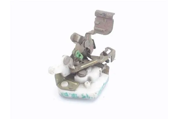 Recambio de cierre electromagnetico trasero derecho para mitsubishi pajero referencia OEM IAM MB669726  
