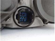 Recambio de faro delantero dcho para ford fiesta berlina referencia OEM IAM 301049002  