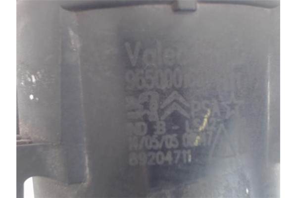 Recambio de faro antiniebla derecho para peugeot 207 referencia OEM IAM 9650001680 8920470 