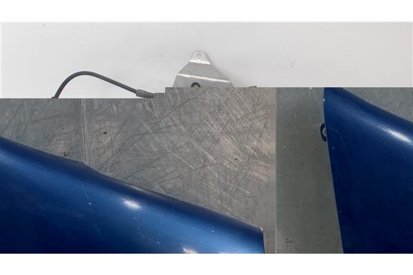 Recambio de aleta delantero derecha para renault trafic ii furgón (fl) 2.5 dti referencia OEM IAM 7782524467  