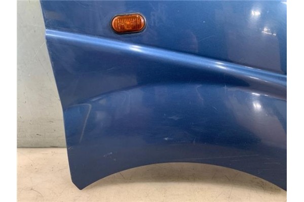 Recambio de aleta delantero derecha para renault trafic ii furgón (fl) 2.5 dti referencia OEM IAM 7782524467  