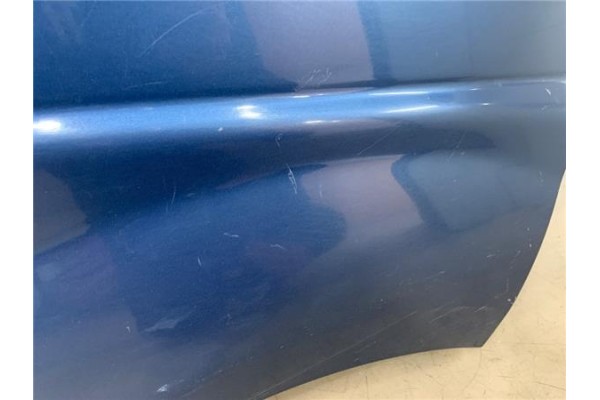 Recambio de aleta delantero derecha para renault trafic ii furgón (fl) 2.5 dti referencia OEM IAM 7782524467  