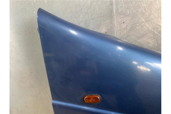 Recambio de aleta delantero derecha para renault trafic ii furgón (fl) 2.5 dti referencia OEM IAM 7782524467  