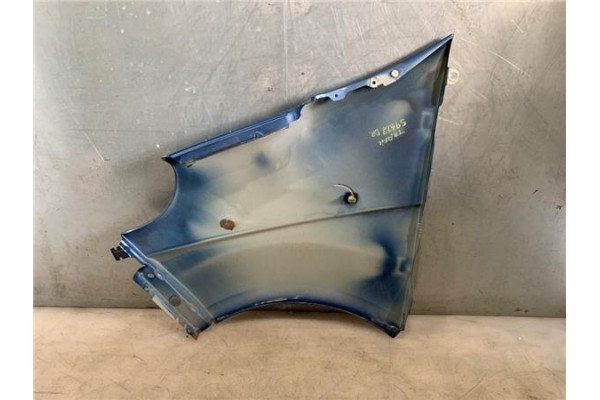 Recambio de aleta delantero derecha para renault trafic ii furgón (fl) 2.5 dti referencia OEM IAM 7782524467  