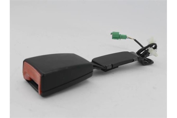 Recambio de anclaje cinturon delantero izquierdo para volkswagen polo v (6r1) 1.4 advance referencia OEM IAM 6R4857755A  