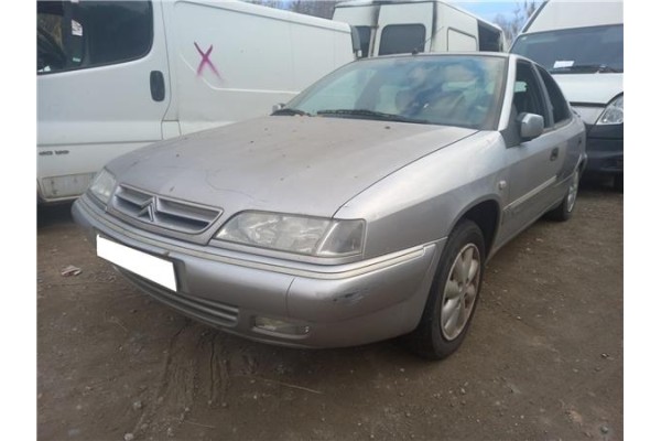 citroen xantia berlina (1998) del año 