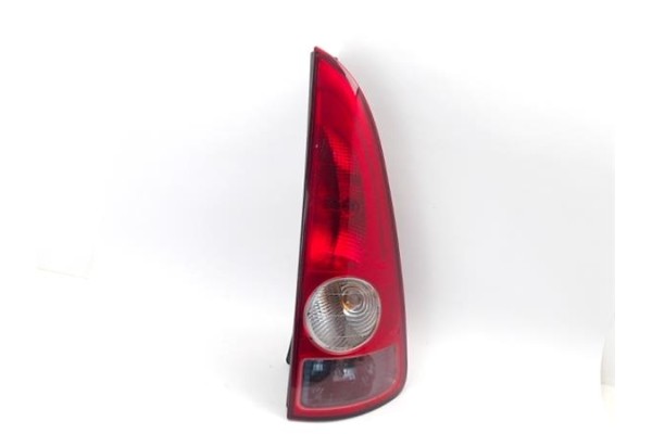 Recambio de piloto trasero derecho para renault espace iv (jk0) referencia OEM IAM 8200027152  