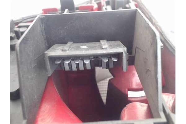 Recambio de piloto trasero derecho para ford mondeo berlina (gd) referencia OEM IAM 96bg13n004  