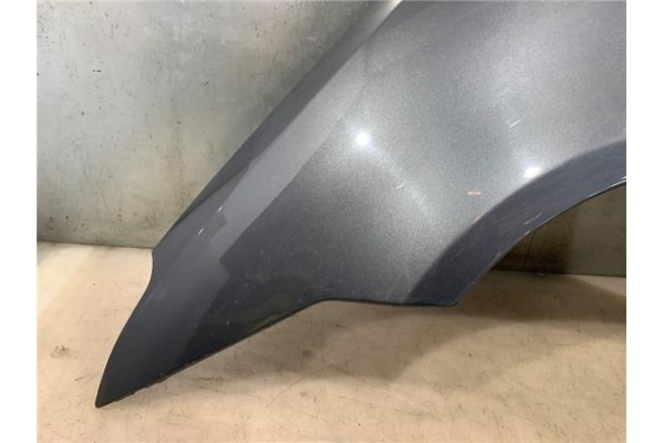 Recambio de aleta delantero izquierda para ford focus c-max 1.6 referencia OEM IAM P3M51R16009AM  