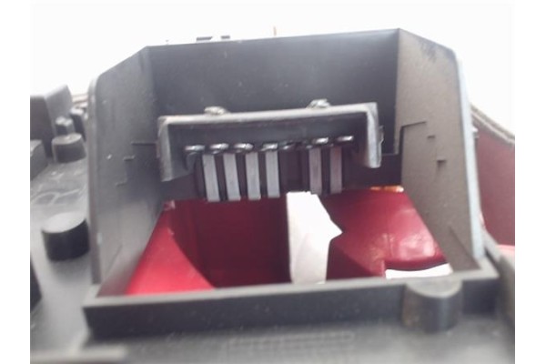Recambio de piloto trasero derecho para ford mondeo berlina (gd) referencia OEM IAM 96bg13n004  