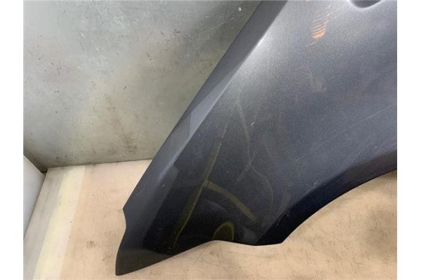 Recambio de aleta delantero izquierda para ford focus c-max 1.6 referencia OEM IAM P3M51R16009AM  
