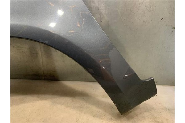 Recambio de aleta delantero izquierda para ford focus c-max 1.6 referencia OEM IAM P3M51R16009AM  