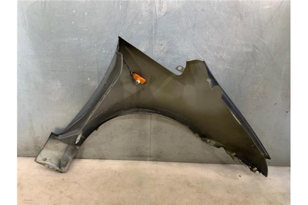 Recambio de aleta delantero izquierda para ford focus c-max 1.6 referencia OEM IAM P3M51R16009AM  