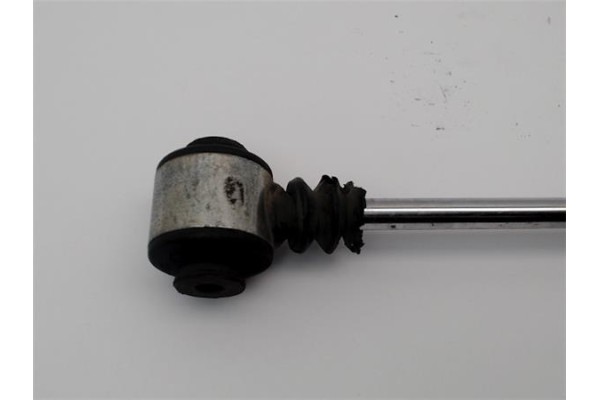 Recambio de amortiguador trasero completo para peugeot 207 1.6 16v vti referencia OEM IAM 7116  