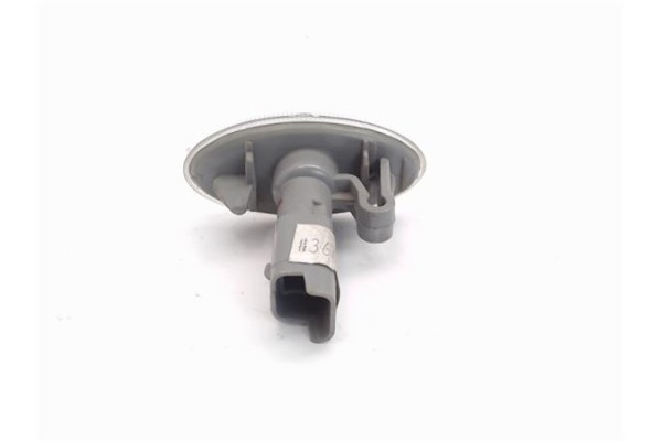 Recambio de piloto intermitente lat. delantero derecho para peugeot 307 berlina (s2) 1.6 x-line referencia OEM IAM 632570 572621