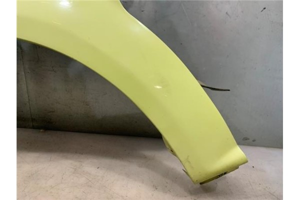 Recambio de aleta delantero izquierda para citroen c2 1.1 referencia OEM IAM 7840N3  