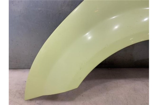 Recambio de aleta delantero izquierda para citroen c2 1.1 referencia OEM IAM 7840N3  