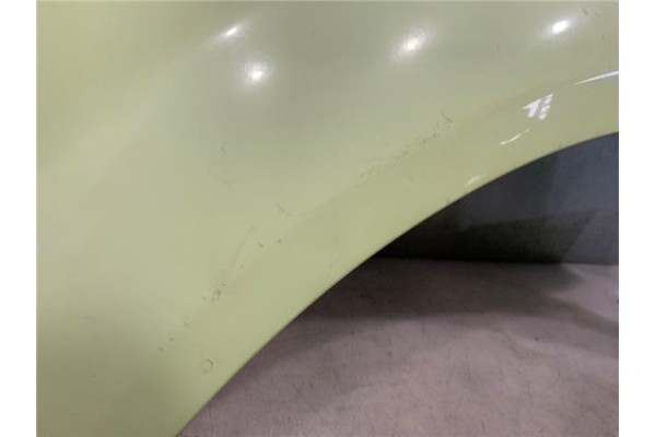 Recambio de aleta delantero izquierda para citroen c2 1.1 referencia OEM IAM 7840N3  