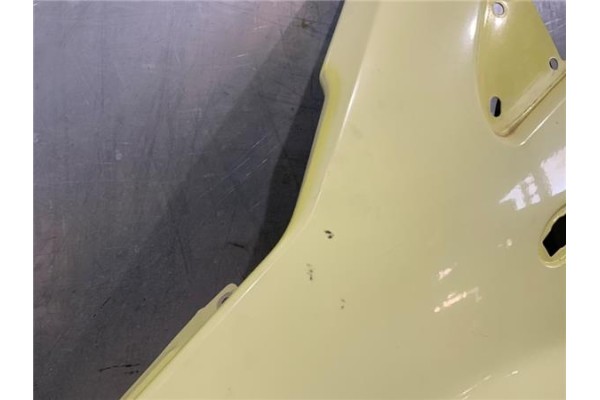 Recambio de aleta delantero izquierda para citroen c2 1.1 referencia OEM IAM 7840N3  