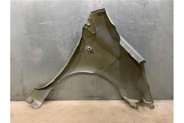 Recambio de aleta delantero izquierda para nissan note (e11e) 1.5 dci referencia OEM IAM F31139U0MA F31019U0M0 