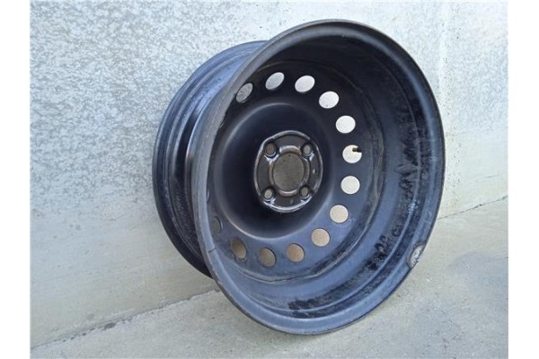 Recambio de llanta para renault zoe electrico referencia OEM IAM 403008562R  