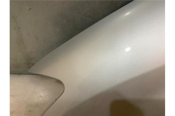 Recambio de aleta delantero izquierda para toyota corolla (e12) 1.6 vvt-i referencia OEM IAM 5381202090  