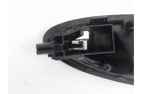 Recambio de manilla int. puerta delantero derecha para seat ibiza (6p1) 1.0 style referencia OEM IAM 6J1837114  