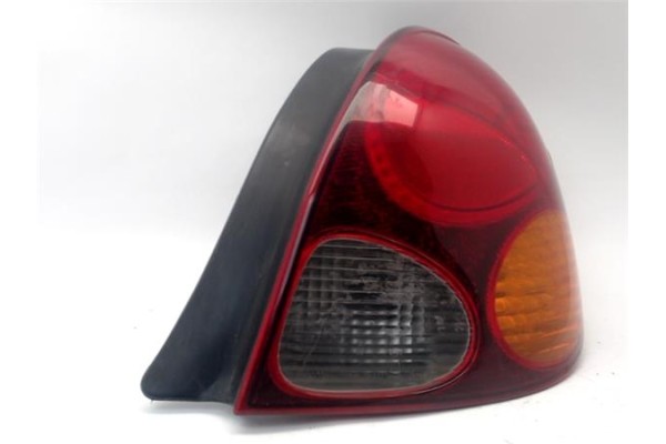 Recambio de piloto trasero derecho para toyota corolla (e11) 2.0 d (ce110_) referencia OEM IAM 815501E070  