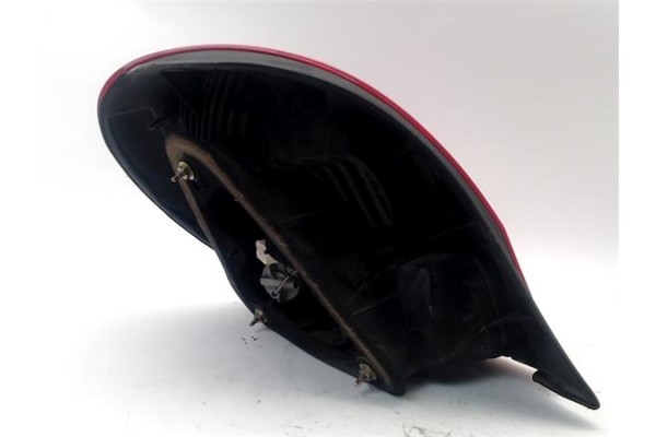 Recambio de piloto trasero derecho para toyota corolla (e11) 2.0 d (ce110_) referencia OEM IAM 815501E070  