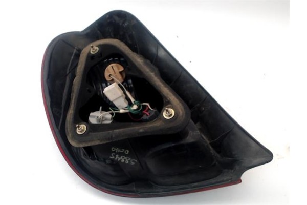 Recambio de piloto trasero derecho para toyota corolla (e11) 2.0 d (ce110_) referencia OEM IAM 815501E070  