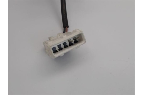 Recambio de retrovisor electrico izquierdo para citroen berlingo 1.9 d sx combi referencia OEM IAM   
