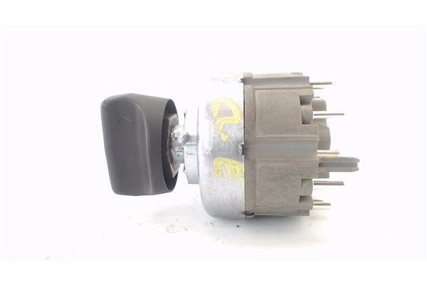 Recambio de mando de luces para mercedes-benz clase e ranchera familiar (s124) e 300 t turbo-d (124.193) referencia OEM IAM 4647
