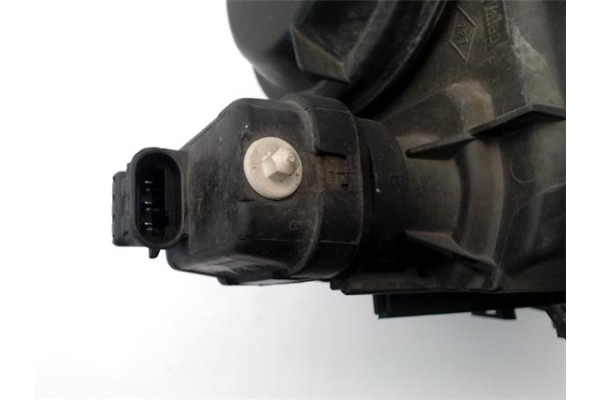Recambio de faro delantero dcho para renault megane i classic (la0) referencia OEM IAM 260101792R  