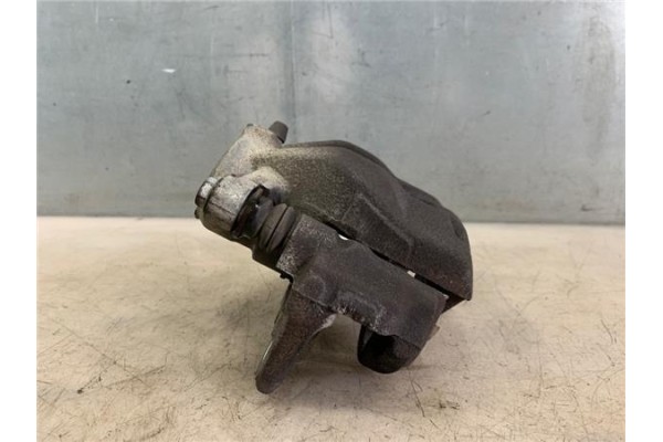 Recambio de pinza freno delantero izquierda para toyota verso (aur2/zgr2) 2.0 d-4d referencia OEM IAM 4772209180 D7034C 16483217