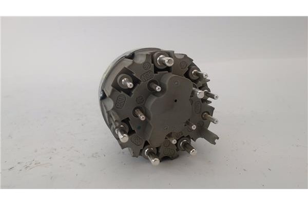 Recambio de mando de luces para mercedes-benz clase e ranchera familiar (s124) e 300 t turbo-d (124.193) referencia OEM IAM 4647