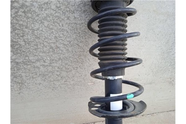 Recambio de amortiguador delantero derecho para citroen c1 1.2 feel referencia OEM IAM B000771380  