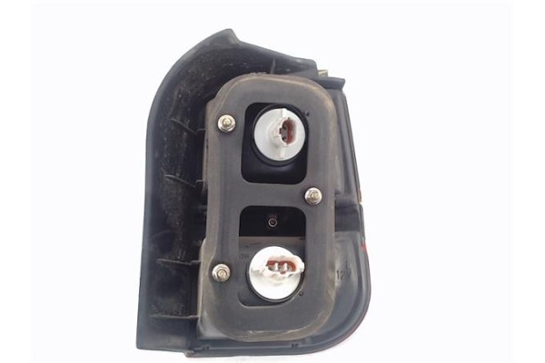 Recambio de piloto trasero izquierdo para hyundai galloper santamo referencia OEM IAM 92401M2200  