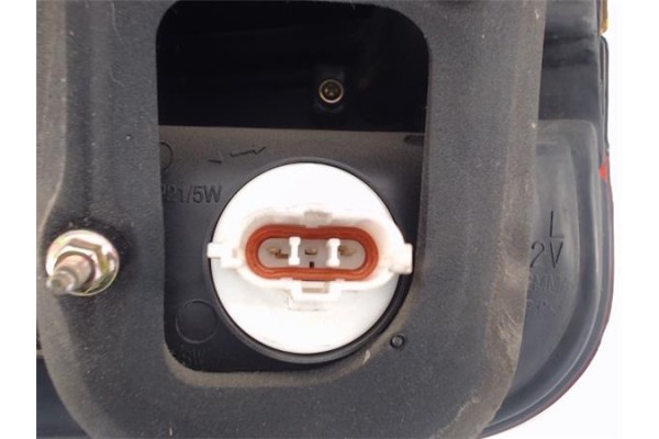 Recambio de piloto trasero izquierdo para hyundai galloper santamo referencia OEM IAM 92401M2200  