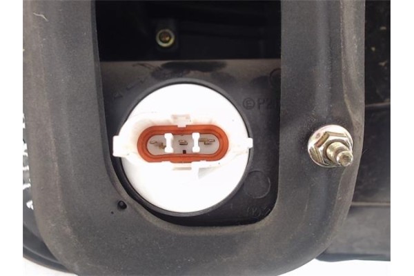 Recambio de piloto trasero derecho para hyundai galloper santamo referencia OEM IAM HR804676  